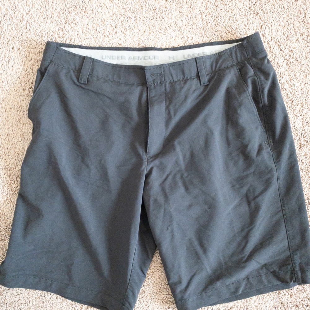 Under Armour Black Golf Shorts